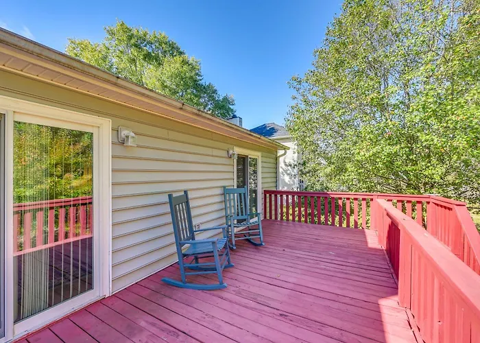 Home W/ Large Yard: 6 Mi To Dtwn Winston-Salem!